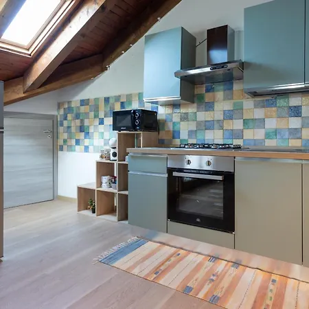Dante's Skyloft - Loft Stazione Apartamento