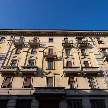 Dante's Skyloft - Loft Stazione * Novara